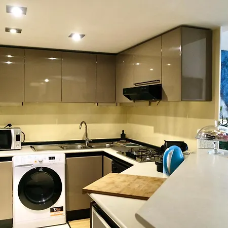 In Pieno Centro - Lily's House Apartment *