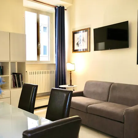 In Pieno Centro - Lily's House Apartment Rom