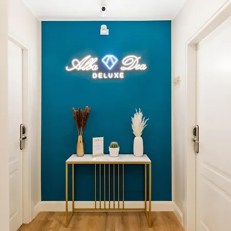 Albadea Deluxe Rome