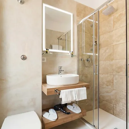 Albadea Deluxe Guest house Rome