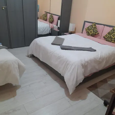 La Tua Casa Apartment *