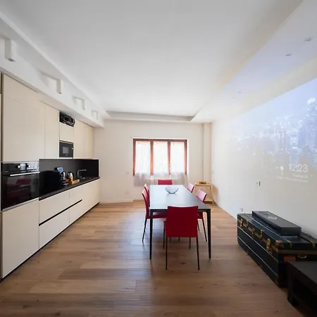 Apartament - Ruins House - 750m From The Metro Station *