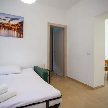 Apartment Vatican Terrione 105