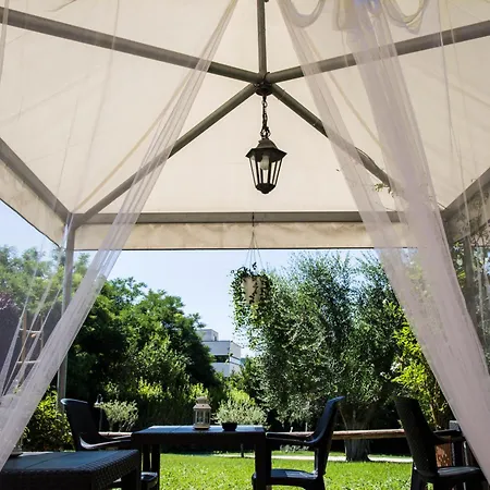 Guest house Luxardotel 2*