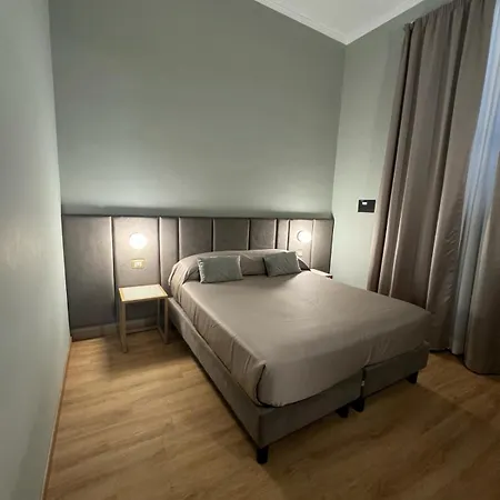Romantica Hotel 3*