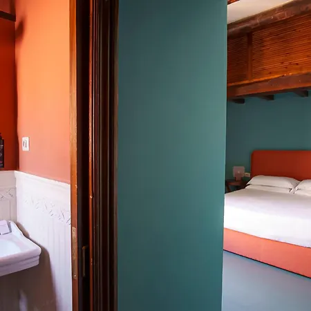 Salotto Monti 3* Rome
