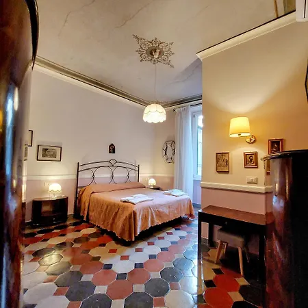 Residenza Maritti Deco Style 2* Řím