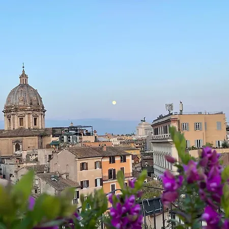 Flower Apartment Rome