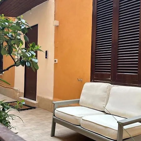 Cola Di Rienzo 243 Relais-b Hébergement de vacances *