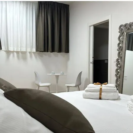 Casa vacanze Cola Di Rienzo 243 Relais-b *