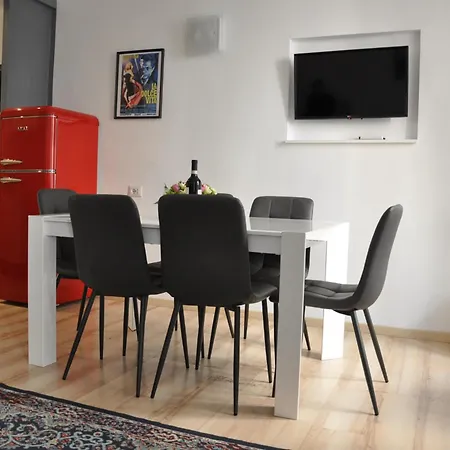 Colosseo Dan Holiday home Rome