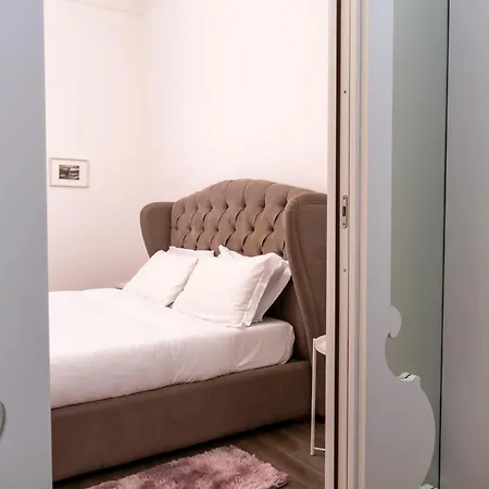 Apartment Regina Margherita Rome