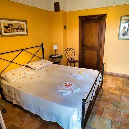 Bed & Breakfast Casale Ansamagi Relax & Pool Genzano di Roma