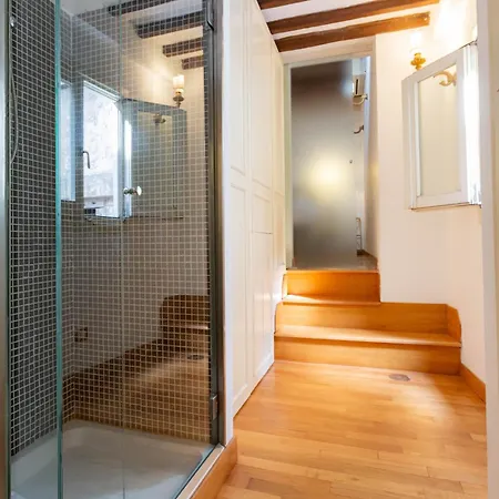Pantheon Luxury House - Zeno 28