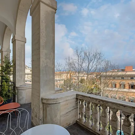 Hotel Grand Palace 5*