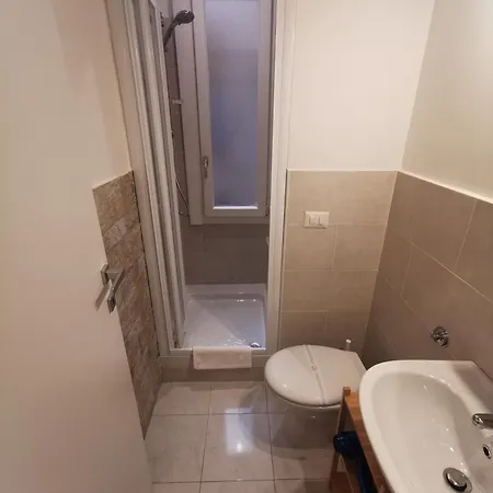 La Finestra Sul Mondo Bed & Breakfast Rome