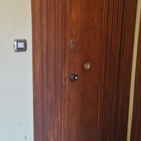 Xcross Guest house *