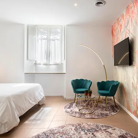 Sant'agnese Metro Apartment