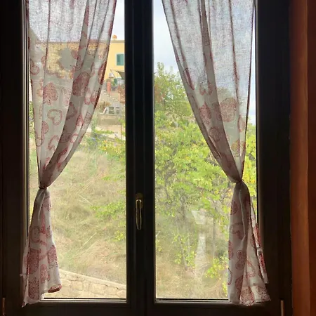 Piccolo Attico Con Splendida Vista - Casa Di Sofia Apartment