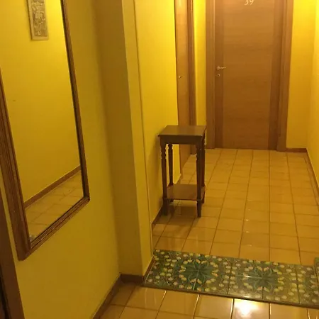 ツアリング ホテル