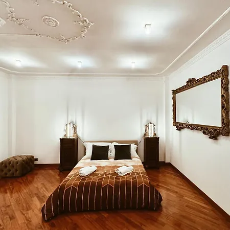 Residenza Tritone Luxury Trevi Fountain * 로마