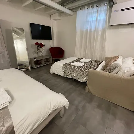Apartment In The Heart Of