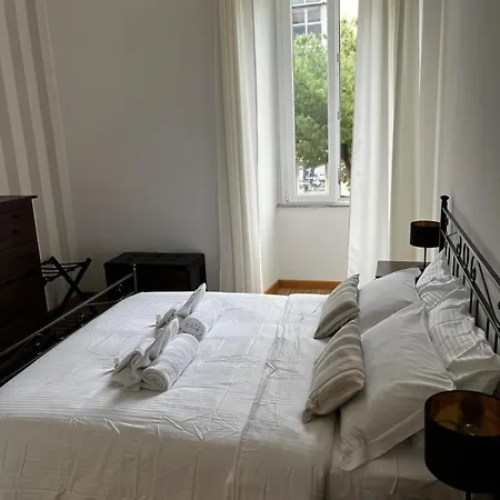 Be Your - Mr House Apartment