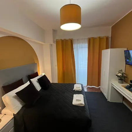 Appia Nuova 639 Pensión *