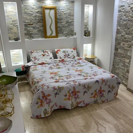Exotic Elegant Appartamento Roma