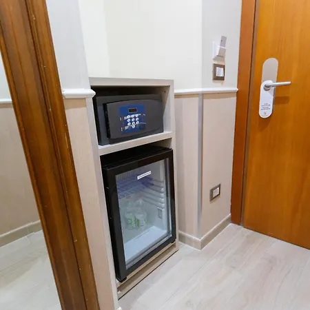 Otel Maximus
