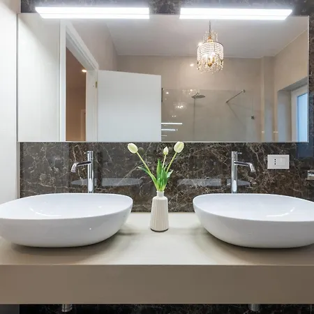 Holy Hideaway: 3bedrooms Near The Vatican Apartment Rome