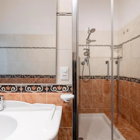 Holy Hideaway: 3bedrooms Near The Vatican * Rome