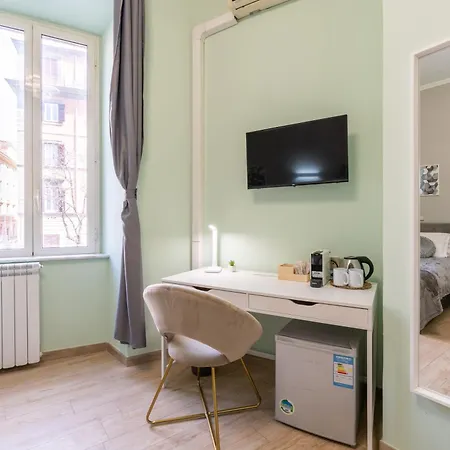 Bed & Breakfast Leoni Di Giada - Close To Station 3*