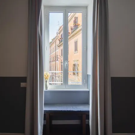 Colosseo Flats And Penthouse Apartment Rome