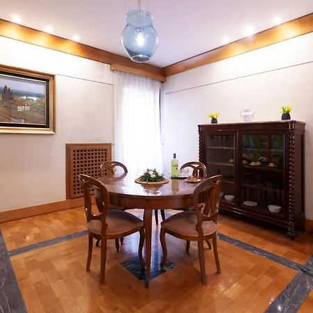 Harry's Bar Trevi Luxury - Sardegna Apartment *