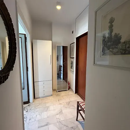 Tiberia Apartment