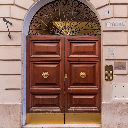 Myitalyhome *