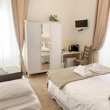 Biancoreroma Oda ve Kahvaltı