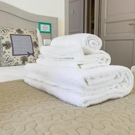 Bed & Breakfast Biancoreroma 2*