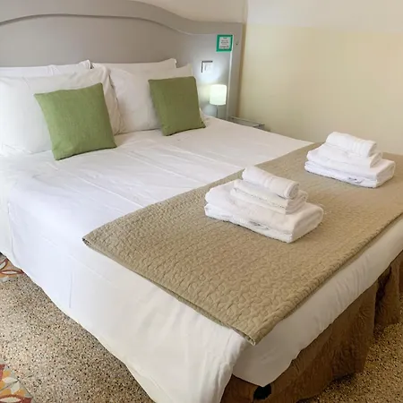 Bed & Breakfast Biancoreroma 2*