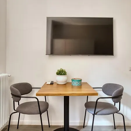 Clausim Domus: New Brightful Flat Next To The Vatican Apartamento *