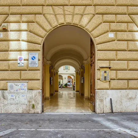Clausim Domus: New Brightful Flat Next To The Vatican Apartamento *