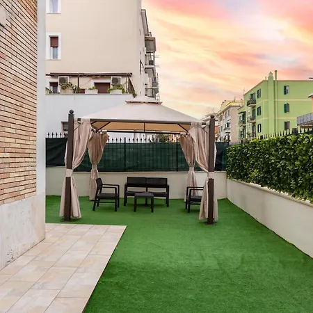 Apartment Luciano Secret Garden *