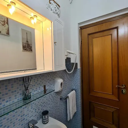 And Comfort * Řím