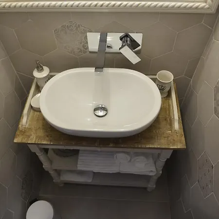 Adelina Guest house