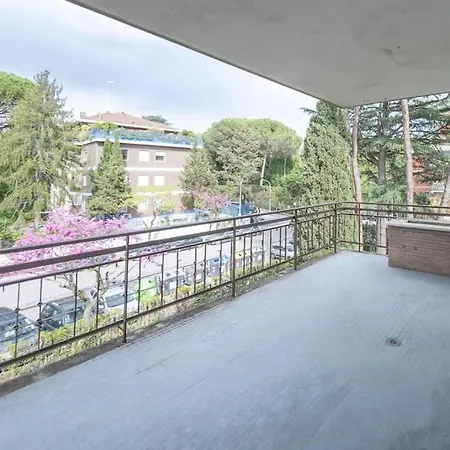 10 Min Vaticano Big Balduina Con Piscina Roma