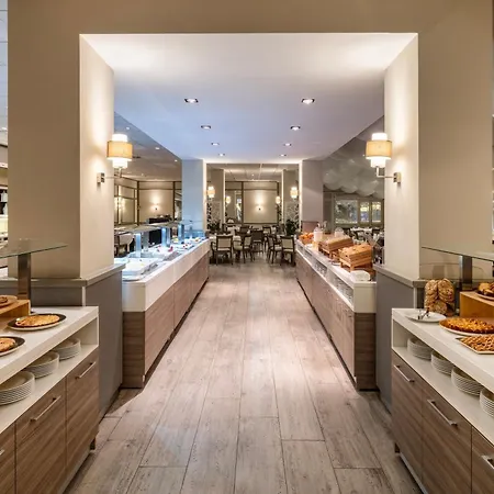 Crowne Plaza St. Peter's By Ihg Roma