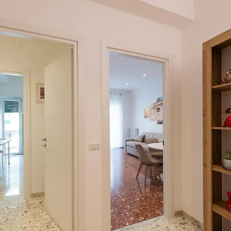 Luxury And Sweet Home-metro Malatesta Holiday home Rome