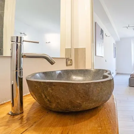 Vivi La Magia Di Looney Tunes, Piazza Navona Apartment *