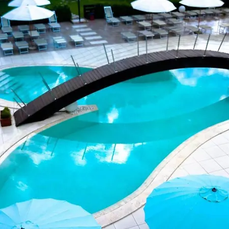 Lh Excel Montemario 4*